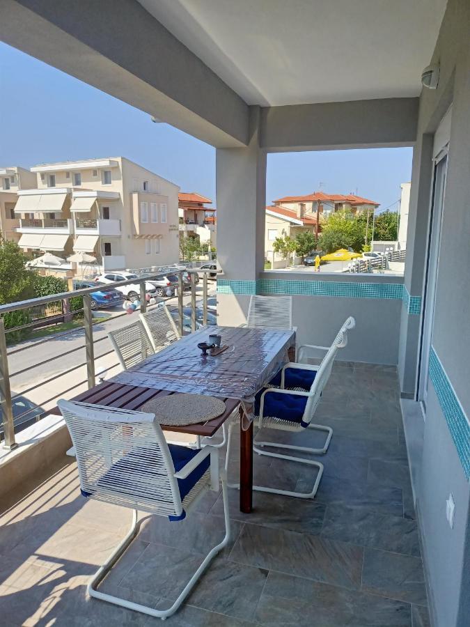 Paparouna Nikiti  Exterior photo